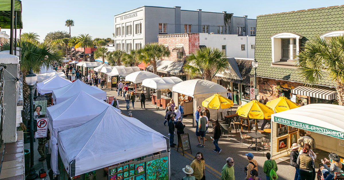 Mount Dora Craft Fair 2025 exhibitors and crowds in downtown Mount Dora